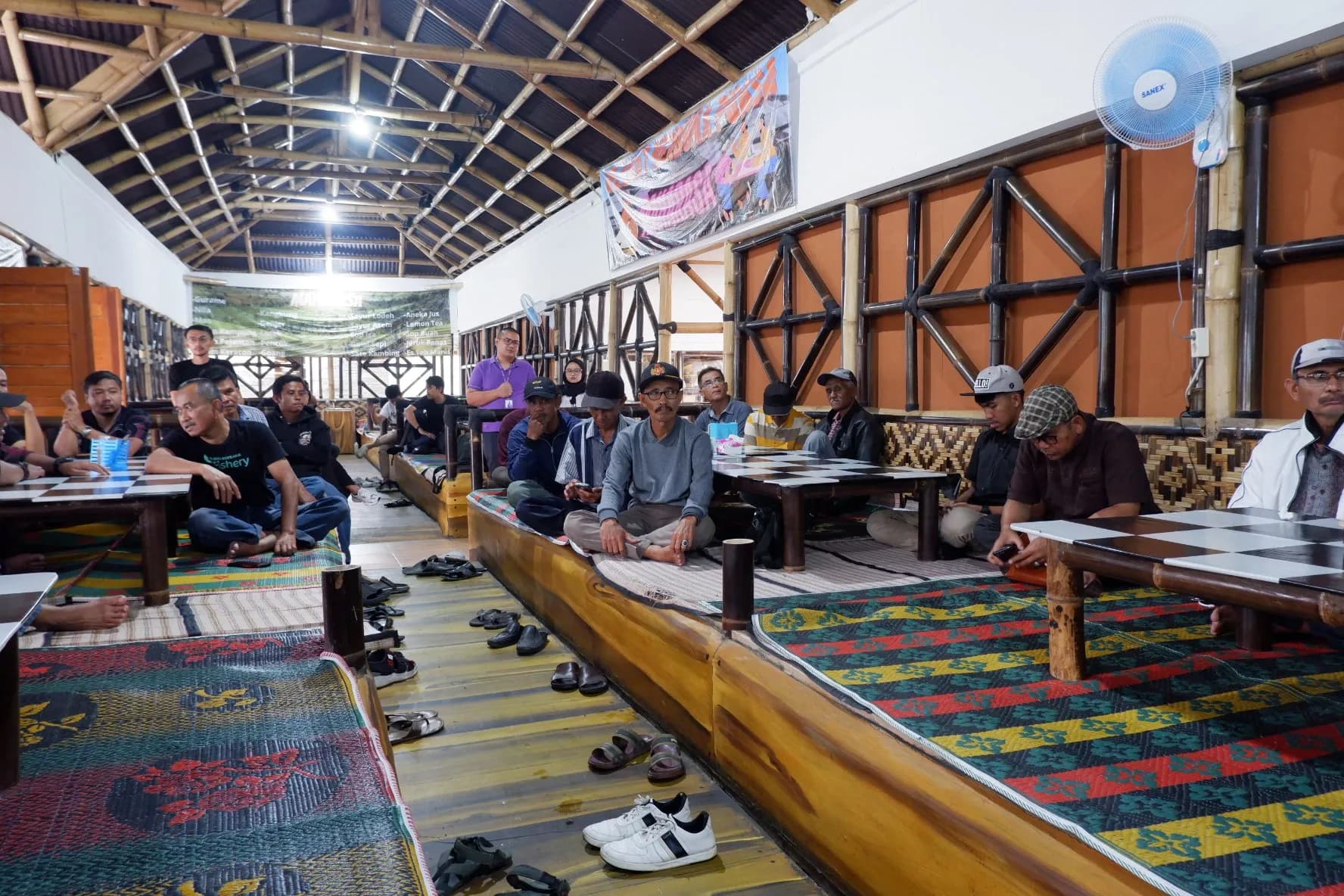 Delivering impactful financial services to Indonesia's micro business