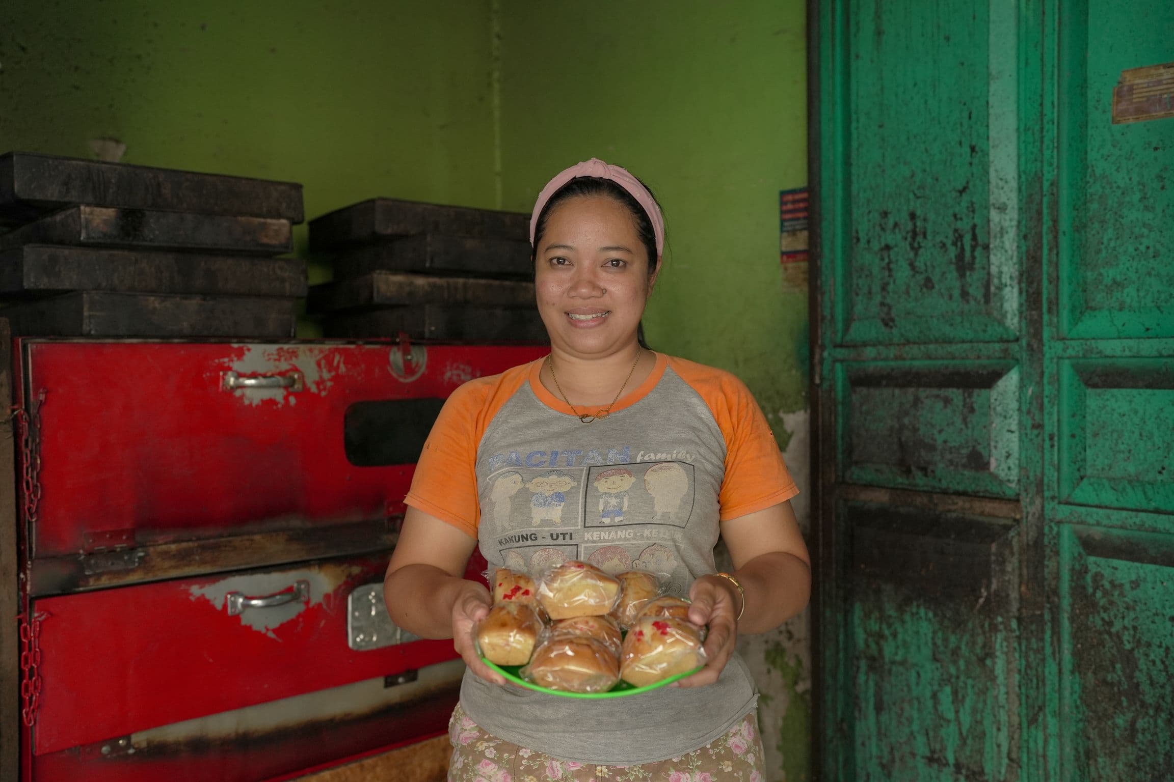 Berawal Dari Menjadi Pekerja, Kini Sukses Buka Usaha Kue Rumahan Omzet Hingga Jutaan Rupiah