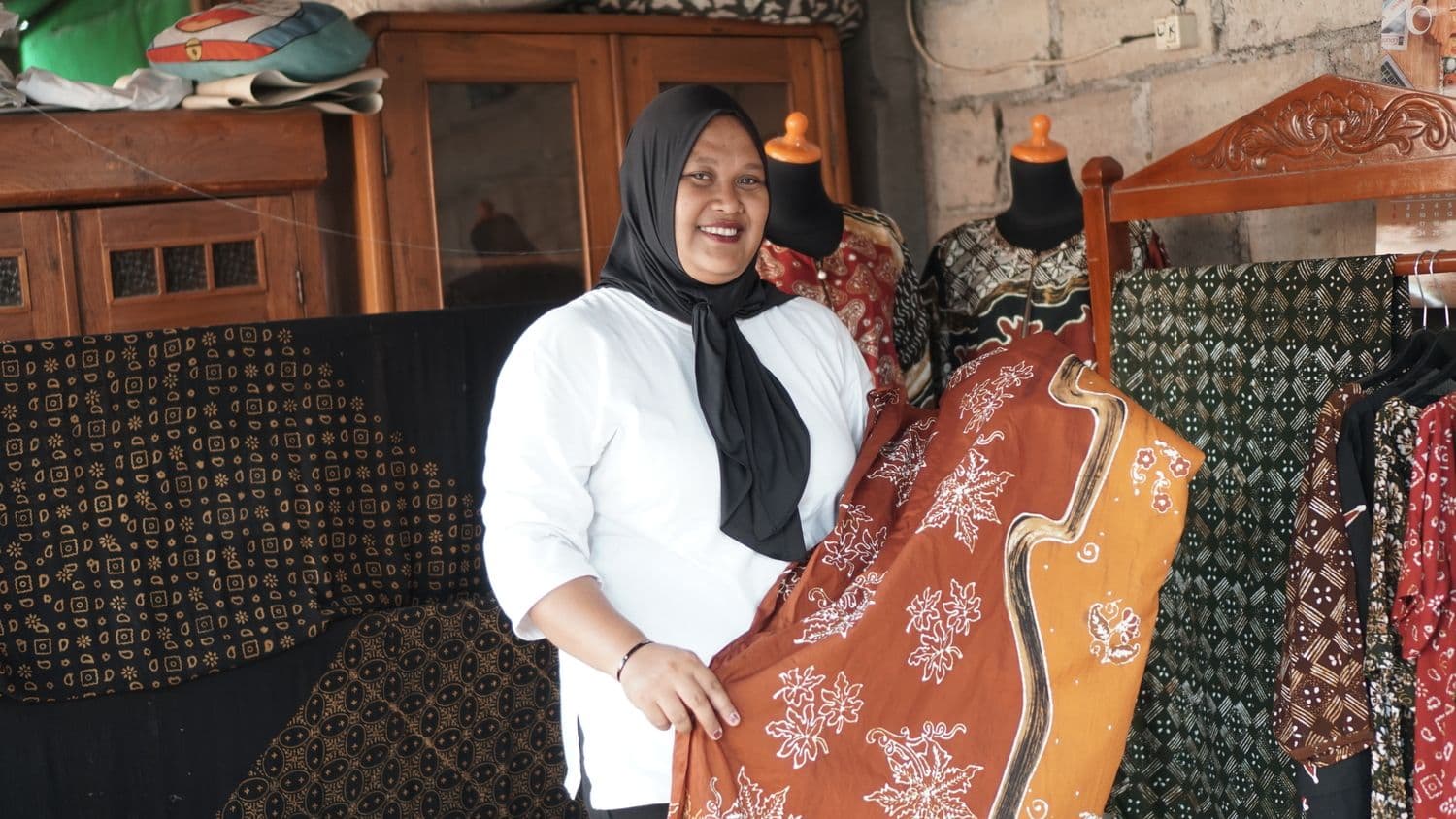 Potensi UMKM Batik Lokal untuk Pasar Ekspor Indonesia