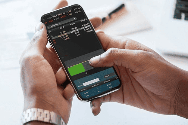 Newbie, Ini Lho Bedanya Value Investor dan Trader!