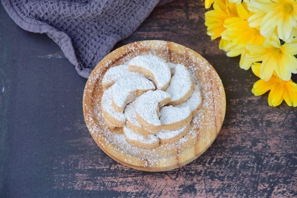 Cara Jual Kue Lebaran, Dijamin Laris Manis!