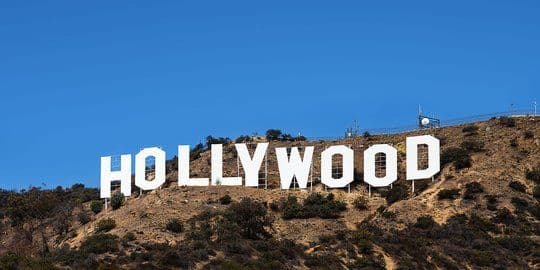 Punya Banyak Harta, 5 Bintang Hollywood Ini Pilih Frugal Living