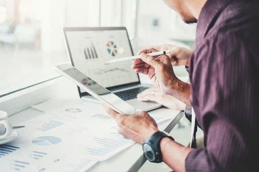 6 Tips Ampuh Percaya Diri Saat Presentasi Bisnis