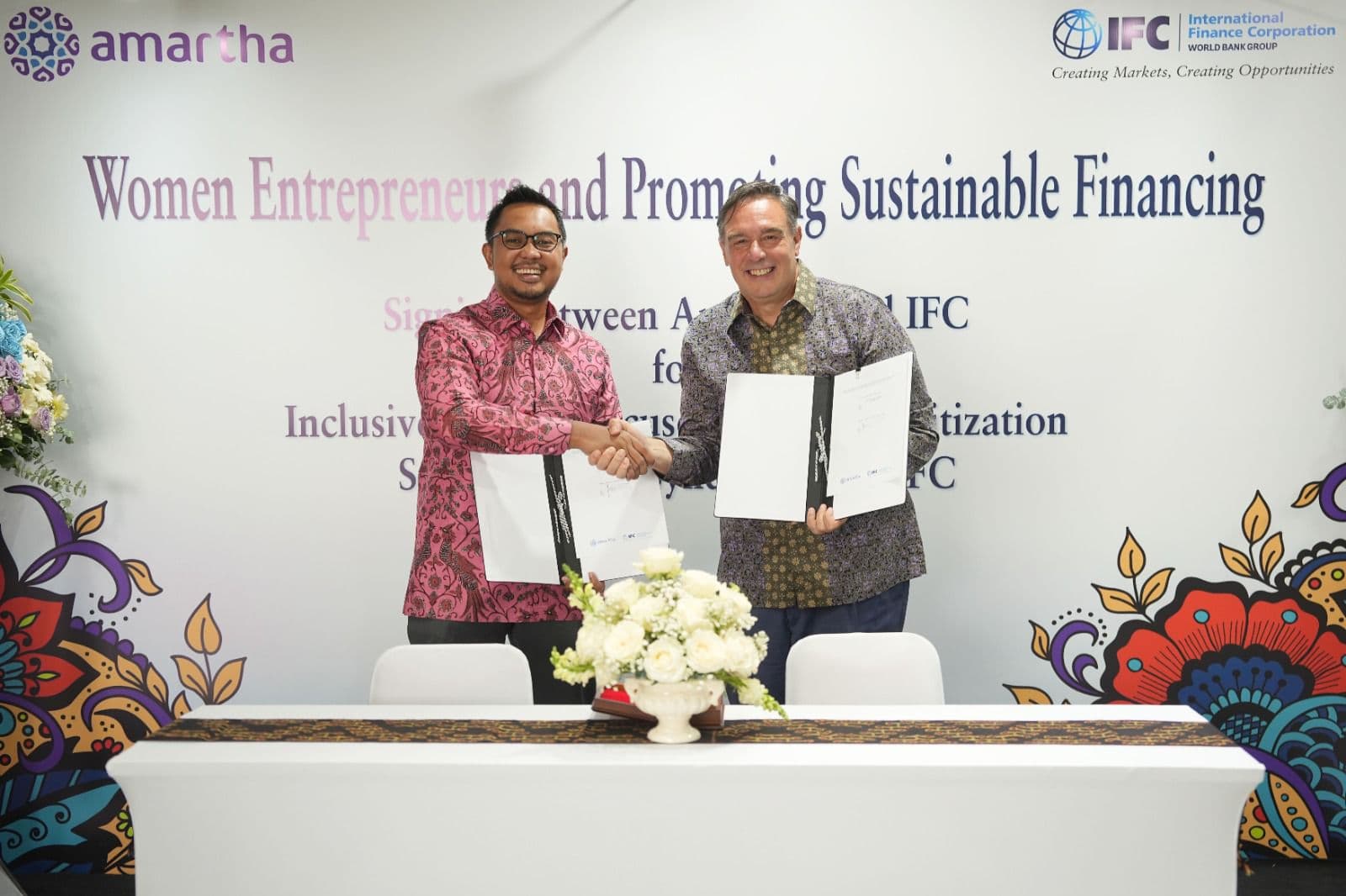 Amartha Kolaborasi dengan IFC Salurkan Permodalan Hingga 3 Triliun Rupiah untuk Perempuan Pengusaha Ultra Mikro