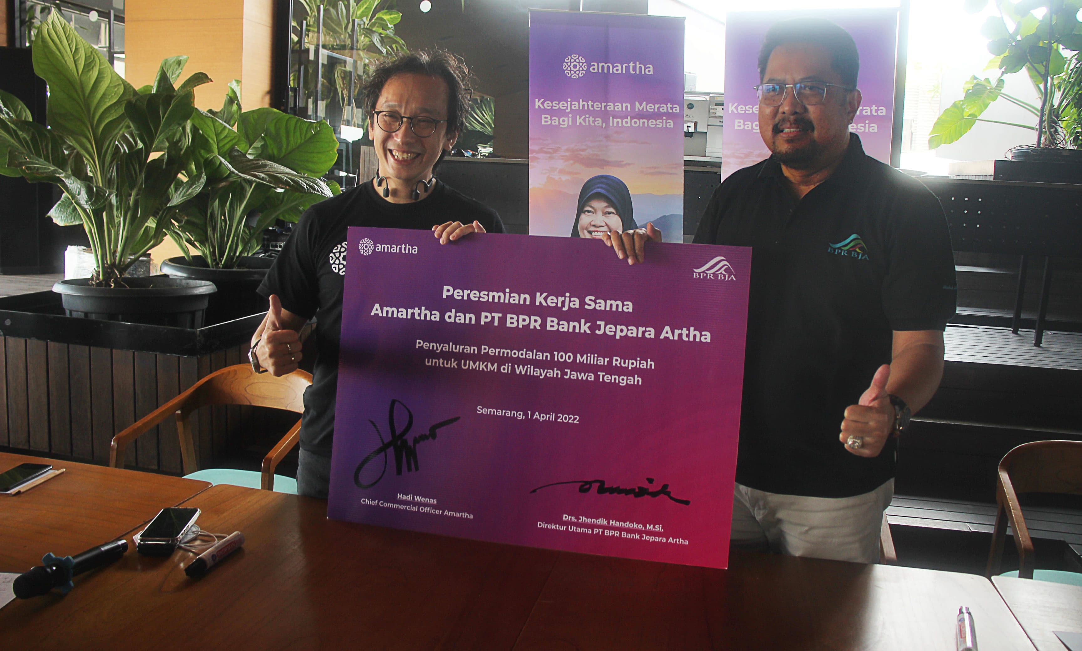 Amartha Gandeng PT BPR Bank Jepara Artha, Diawali dengan Penyaluran Permodalan 100 Miliar Rupiah