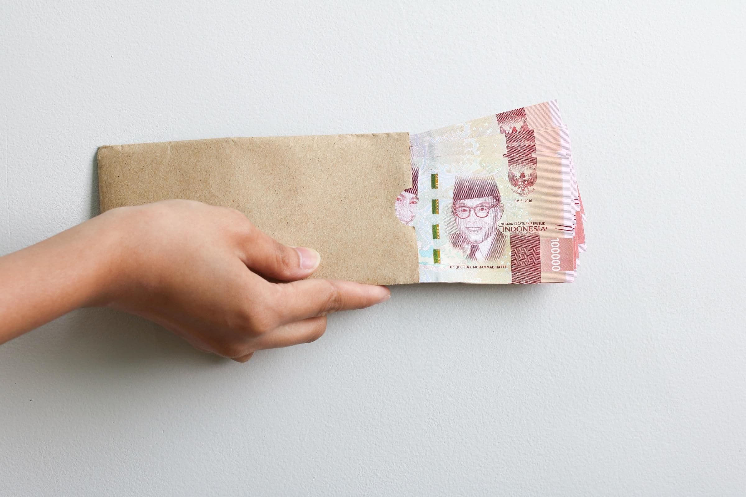 Dear Pengusaha, Ini Aturan THR Yang Harus Kamu Bayarkan ke Karyawan!