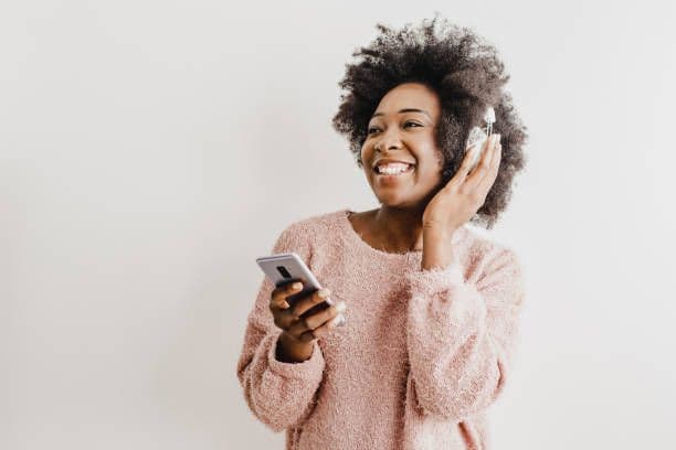 Ciptakan Peluang Investasi Dari 5 Podcast Keuangan Ini