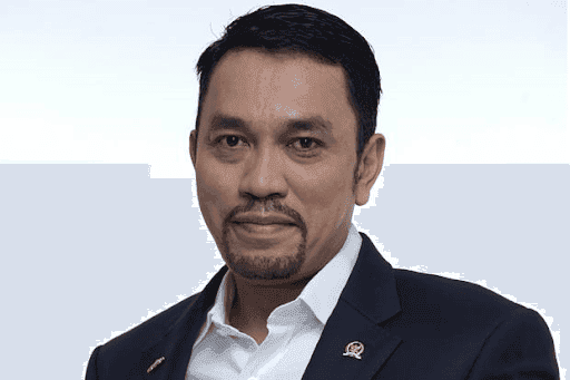 Inilah Kisah Sukses Ahmad Sahroni, Si Crazy Rich Tanjung Priok