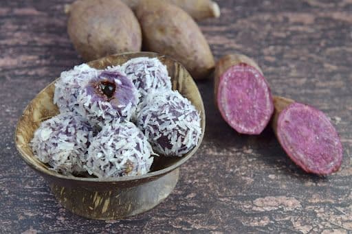 Kuliner Ramadan: 5 Kudapan Pembatal Puasa yang Banyak Dicari