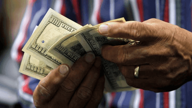 Kapan Waktu Yang Tepat Membayar Pakai Uang Cash, Debit, Atau Kredit?