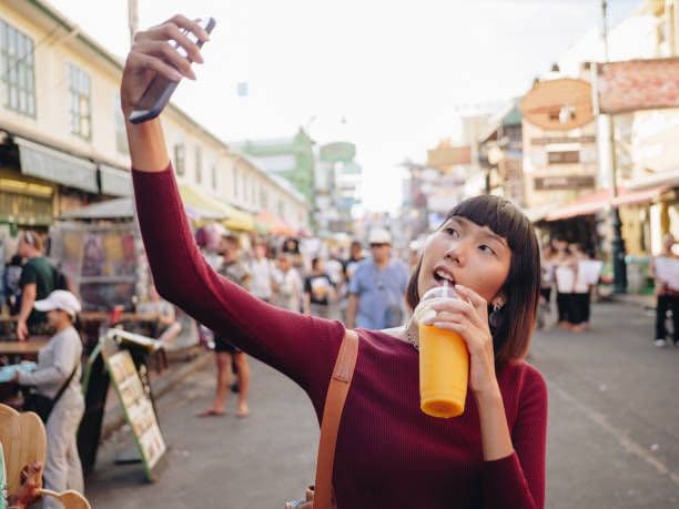 Mengenal Asal Usul Ngabuburit, Tradisi Unik di Indonesia