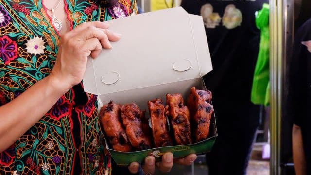 Ssst, Ini Rahasia Pisang Goreng Madu Bu Nanik yang Laris Manis!