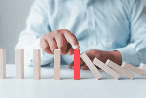 Tips Meminimalisir Risiko Keuangan Dalam Hidup