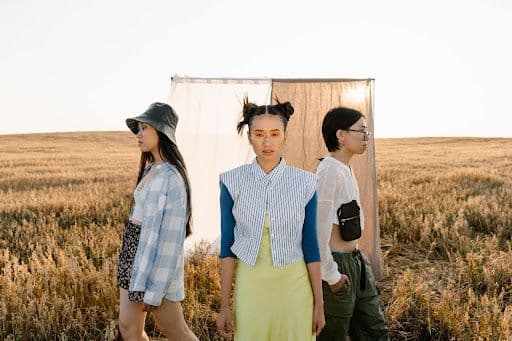 Yuk, Intip Fashion Wanita Korea dari 5 Drakor Ini